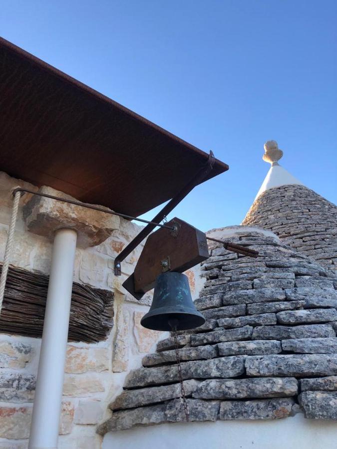Trullo Masso Antico Villa อัลเบโรเบลโล ภายนอก รูปภาพ