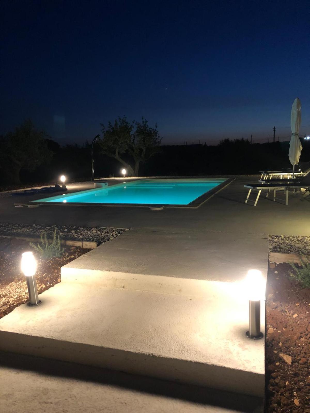 Trullo Masso Antico Villa อัลเบโรเบลโล ภายนอก รูปภาพ